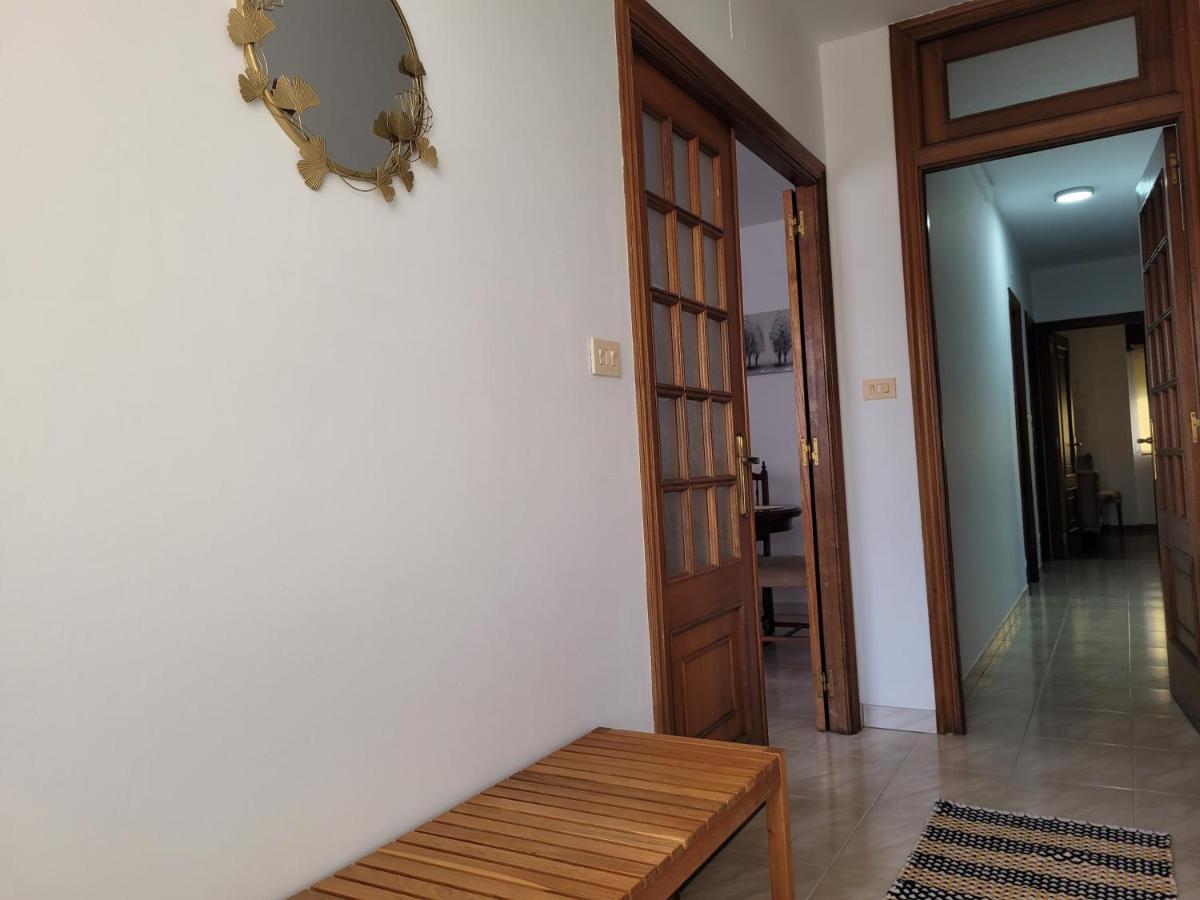 Piso De 3 Habitaciones En Centro De Mino Extérieur photo